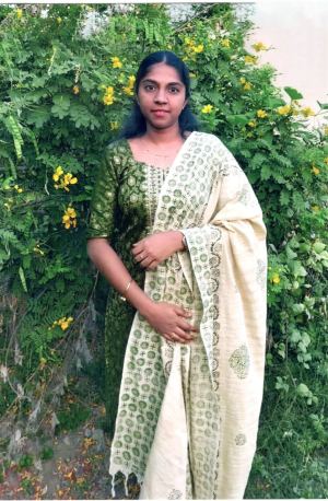 C. நிவேதா