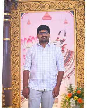R. கேசவ்