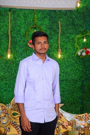 S. கவின்
